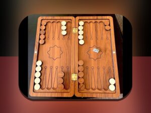 چرا بازی تخته نرد حرام است؟ بررسی دلایل شرعی و فرهنگی در سایت شرط بندی